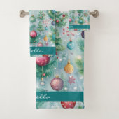 Custom Pastel Christmas Tree Ornament Holly Berry Badhandtuch Set (Insitu)