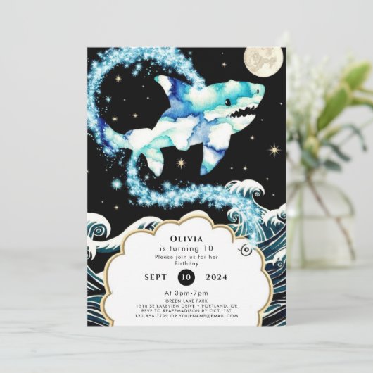 Custom Pastel Enchanted Shark Birthday Einladung (Stehend Vorderseite)