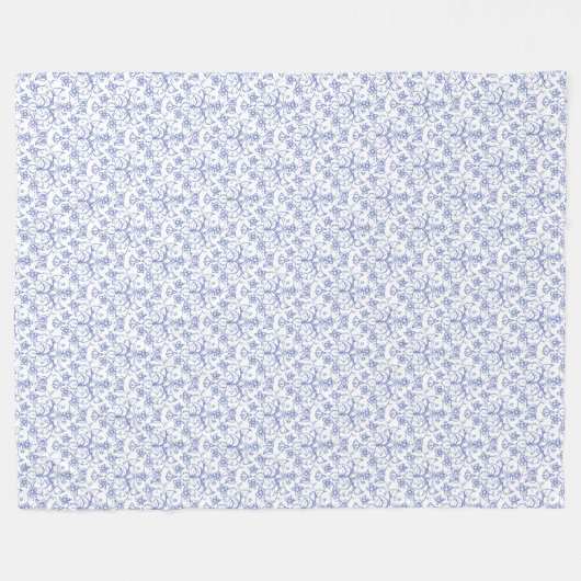 Custom Periwinkle Blue on White Decoration Floral Fleecedecke (Vorderseite (Horizontal))