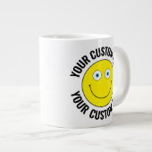 Custom Personalisiert Happy Face YELLOW, Blue Eyes Jumbo-Tasse (Vorderseite Rechts)