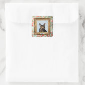 Custom Pet Portrait Label – Your Cat in a Frame Quadratischer Aufkleber (Tasche)