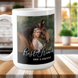 Custom Pferd Foto Black Best Friends Kaffeetasse<br><div class="desc">Feiern Sie Ihren besten Freund mit einer maßgeschneiderten Foto-Sake-Tasse. Jedes Pferd verdient seine eigene personalisierte Foto-Tasse. Wunderschönes Geschenk an alle Pferd Mama's & Reiter ! Die Tasse ist zweiseitig, sodass Sie auf jeder Seite verschiedene Fotos machen können. Die Vorderseite ist mit dem Namen personalisiert, die Rückseite ist mit dem Jahr...</div>