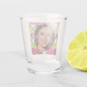 Custom Photo Face & Cocktail Personalized Pink Schnapsglas (Rückseite)