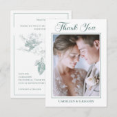 Custom Photo Sage Green Floral Wedding Calligraphy Dankeskarte (Vorne/Hinten)