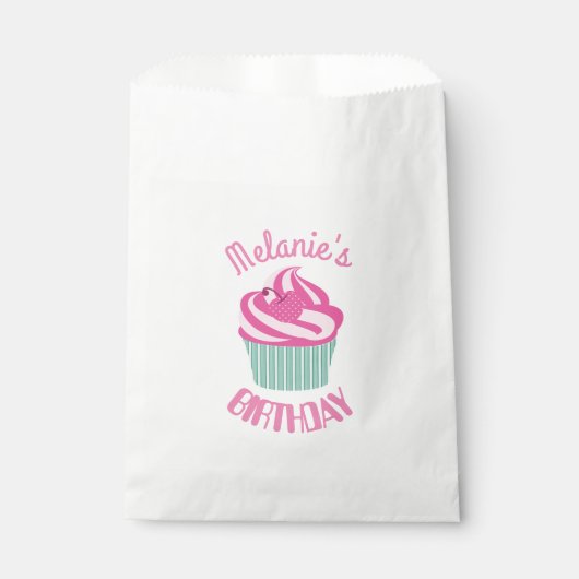 Custom Pink Birthday Cupcake Personalised Geschenktütchen (Vorderseite)