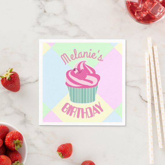 Custom Pink Birthday Cupcake Personalised Serviette (Beispiel)