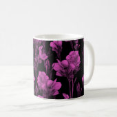 Custom Pink Black Floral Coffee Tasse (VorderseiteRechts)
