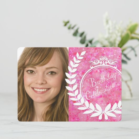 Custom Pink Bokeh Foto Geburtstag Einladung (Stehend Vorderseite)