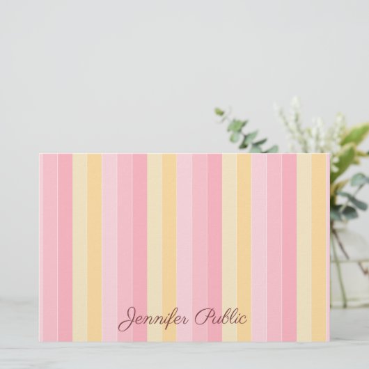 Custom Pink Vanille Yellow White Template Script Briefpapier (Stehend Vorderseite)