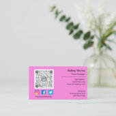Custom QR Code Logo Social Online Shop Pink Visitenkarte (Stehend Vorderseite)