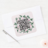 Custom QR Code Magnolia Blume Frame Wedding Quadratischer Aufkleber (Umschlag)