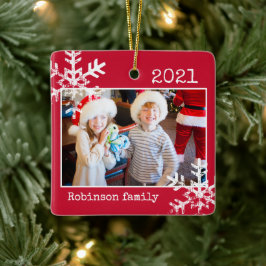 Custom Red Foto Border White Snowflakes Holiday Keramikornament