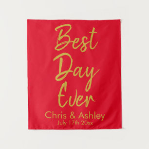 Custom Red & Gold Hochzeitsempfang Bester Tag je Wandteppich