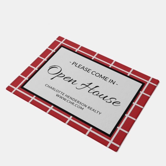 Custom Red Real Anwesen Open House Doormat Fußmatte (Schrägansicht)