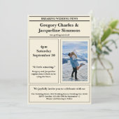 Custom Retro Elegante Newspaper Foto Quote Wedding Einladung (Stehend Vorderseite)