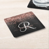 Custom Rose Gold Glitzer Black Sparkone Monogram Rechteckiger Pappuntersetzer (angewinkelt)