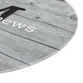 Custom Russe Name Country Farmhouse Mit Monogramm Schneidebrett (Ecke)