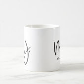 Custom Script, "Mrs." FESTGESTELLT Kaffeetasse (Mittel)