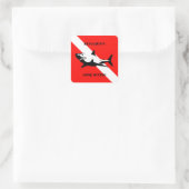 Custom Scuba Diving Flag and Shark Quadratischer Aufkleber (Tasche)