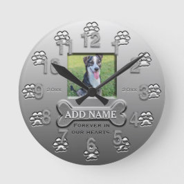 Custom Silver Dog Photo Memorial Runde Wanduhr