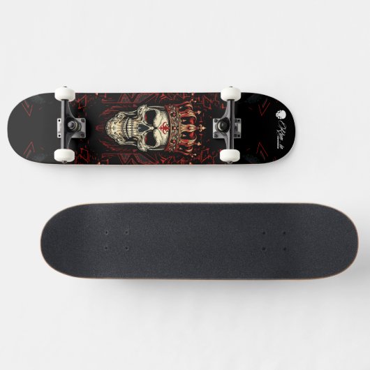 Custom Skateboard Deck - "Skull King" (Horizontal)