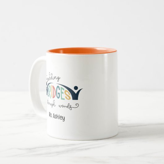 Custom SLP Speech Language Pathologe Therapist Zweifarbige Tasse (Vorderseite Links)