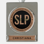Custom SLP Speech Pathologe Leopard Druckgeschenke Banner-Ornament Silber (Vorderseite)