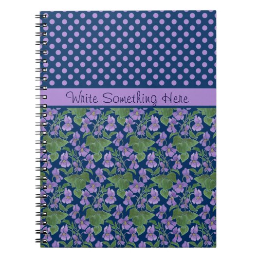 Custom Spiral Notebook, Violets und Polka Dots Notizblock (Vorderseite)