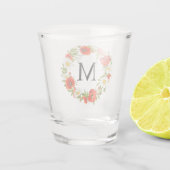 Custom Spring Poppies Daisies Monogram Wreath Schnapsglas (Rückseite)