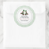 Custom Strawberry und Gingham Classic Round Sticke Runder Aufkleber (Tasche)