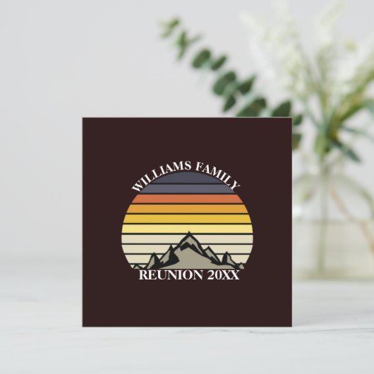 Custom Sunset Mountain Family Wiedersehen Party Einladung (Stehend Vorderseite)