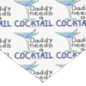 CUSTOM TABLECLOTHS - DADDY braucht einen COCKTAIL! Tischdecke (Schrägansicht)