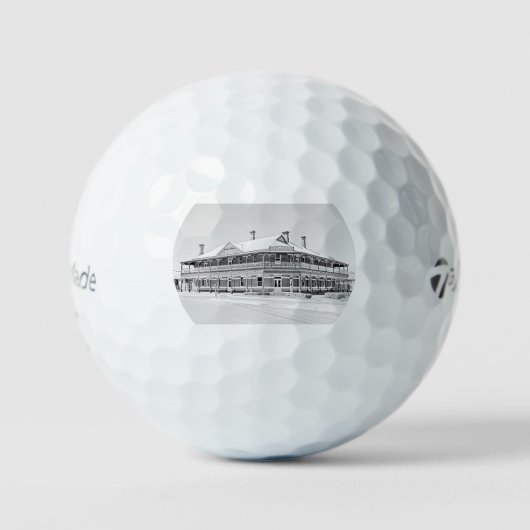 Custom Taylor Made TP5 Golfball (Vorderseite)