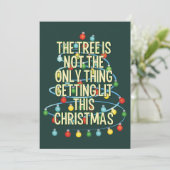 Custom Text Funny Lit Weihnachtsbaum Feiertagskarte (Stehend Vorderseite)