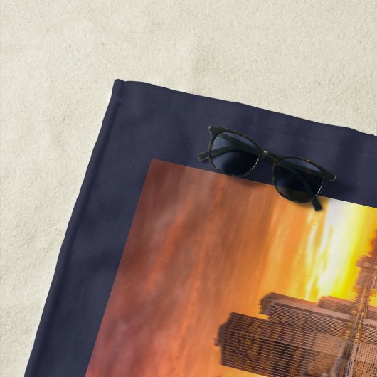 Custom Text New York City Skyline Strandtuch (Beispiel)