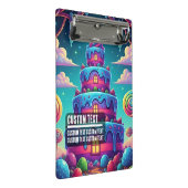 Custom Text Whimsical Candy Cake Illustration Mini Klemmbrett (Schrägansicht)