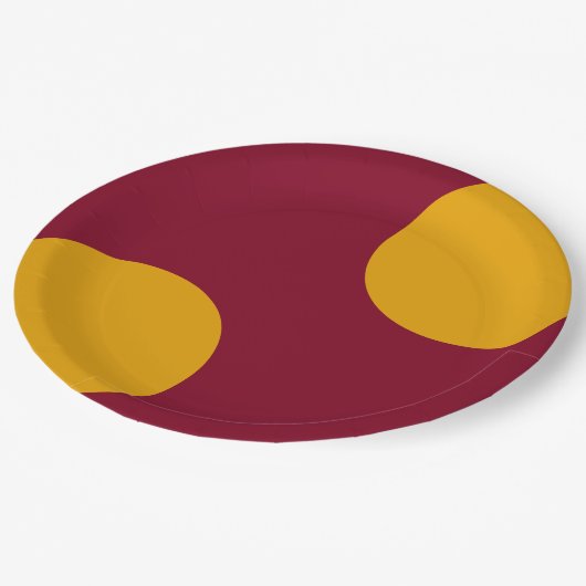 Custom Tri-Gold Maroon Party Plate Pappteller (Schrägansicht)