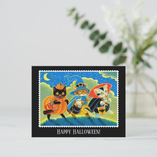 Custom Trick oder Treat Halloween Cat Hexe Postkarte (Stehend Vorderseite)