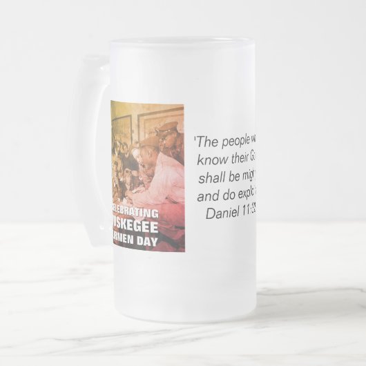 Custom TUSKEGEE AIRMEN DAY Mattglas Bierglas (Vorderseite Links)