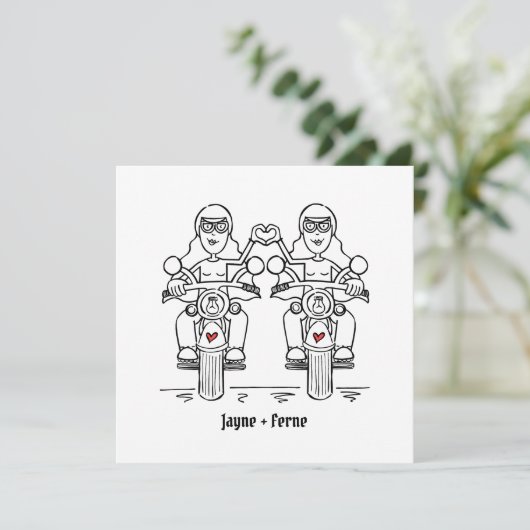 Custom Two Brides Biker Motorrad Abend Hochzeit Einladung (Stehend Vorderseite)