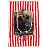 Custom Two Fotos USA Flag Patriotic Niedlich Mittlere Geschenktüte (Rückseite)