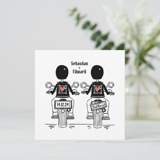 Custom Two Grooms Biker Motorrad Hochzeit Einladung (Stehend Vorderseite)
