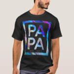 Custom Vater Papa Pater Colorful Wasserfarbe T-Shirt<br><div class="desc">Maßgeschneiderte Tshirts für Vater sind der ideale Weg, um Ihrem Vater zu zeigen, wie wichtig es Ihnen ist. Ob zum Vatertag, zum Geburtstag, oder nur weil ein personalisiertes Hemd ein nachdenkliches und einzigartiges Geschenk ist, das er Liebe geben wird. Für den Vatertag sollten Sie ihm ein Hemd besorgen, das "Vaters...</div>