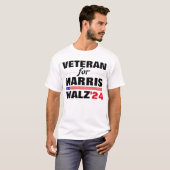 Custom Veterans for Harris Waltz 2024 Election T-Shirt (Vorne ganz)