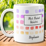 Custom Wassercolor Artist Pink nicht Paint Water Kaffeetasse<br><div class="desc">Diese Tasse ist mit einem Aquarellmuster aus Farbmustern in Rosa, Korallen und Gelb dekoriert. Die Wörter Not Paint Water werden hinzugefügt und eine Paint Water Version ist auch in meinem Geschäft. Ideal für einen Künstler oder jemanden, der gerne malt. Personalisieren Sie es mit Ihrem Namen oder Monogramm. Wenn wir unsere...</div>