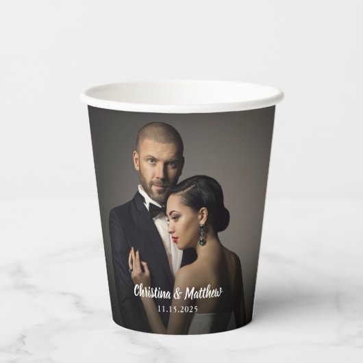 Custom Wedding Bride and Groom's Foto Pappbecher (Rückseite)