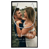 Custom Wedding Day Foto Kleine Geschenktüte (Rückseite)