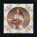 Custom Wedding Jahrestag Herbst braunes Foto Magnet<br><div class="desc">Eigene Hochzeitstag Herbst Braun Fall Green Foto Ornament Foto Magnet Dekoration Geschenke. Dekorieren Sie Ihre Zuhause- oder Kochecke zum Jubiläum mit diesem hübschen, grünen und lila lila geometrischen Kunststernmagnet. Geben Sie Ihrem Zuhause-Interieur ein maximalistisches, fröhliches, warmes Farbglühen. Moderne Dopamin-Dekoration in der Küche für Herbstabende im und im Winter Hochzeitstag Party....</div>