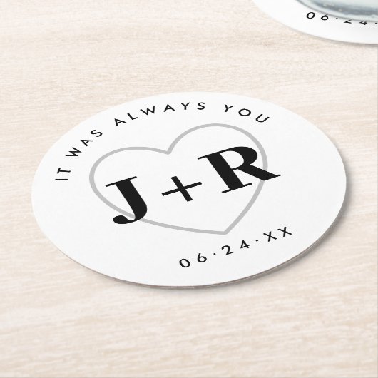 Custom Wedding Monogram Initials with Heart Runder Pappuntersetzer (Angewinkelt)