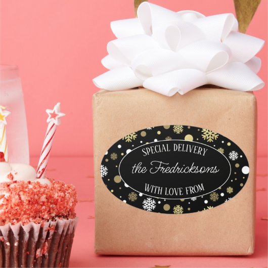 Custom White Gold Snowflakes Punkte auf Black Ovaler Aufkleber (Party)